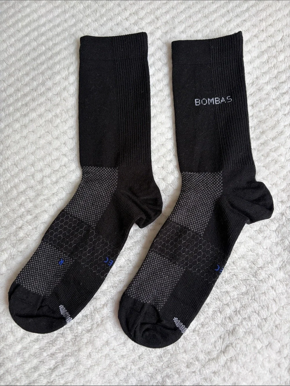 NWOT Bombas Women’s UltraLite Sport Half Calf Black Socks - Unisex Large